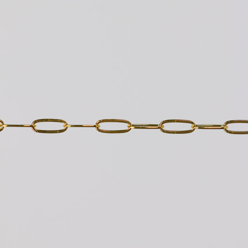 1420 GFY flat paperclip chain for PJ on a light gray background