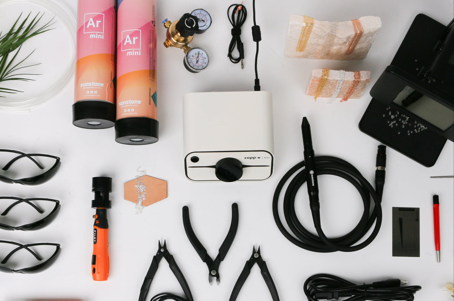 Braccialetto Tennis Beauki: Gioielli, Materiali, Prezzo, Recensioni - Foto 5